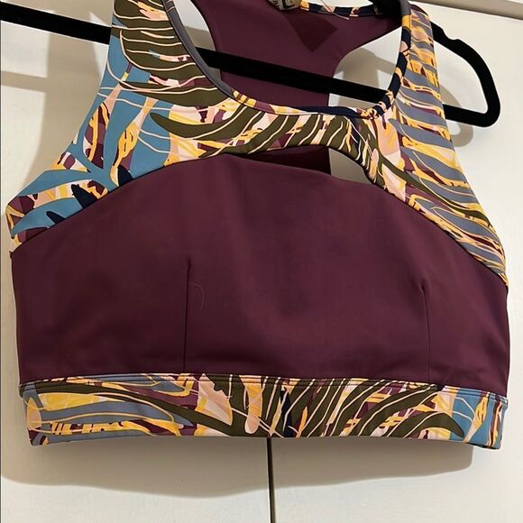 Gymshark Multicolor Women's Sports Bra - Picture 5 of 8